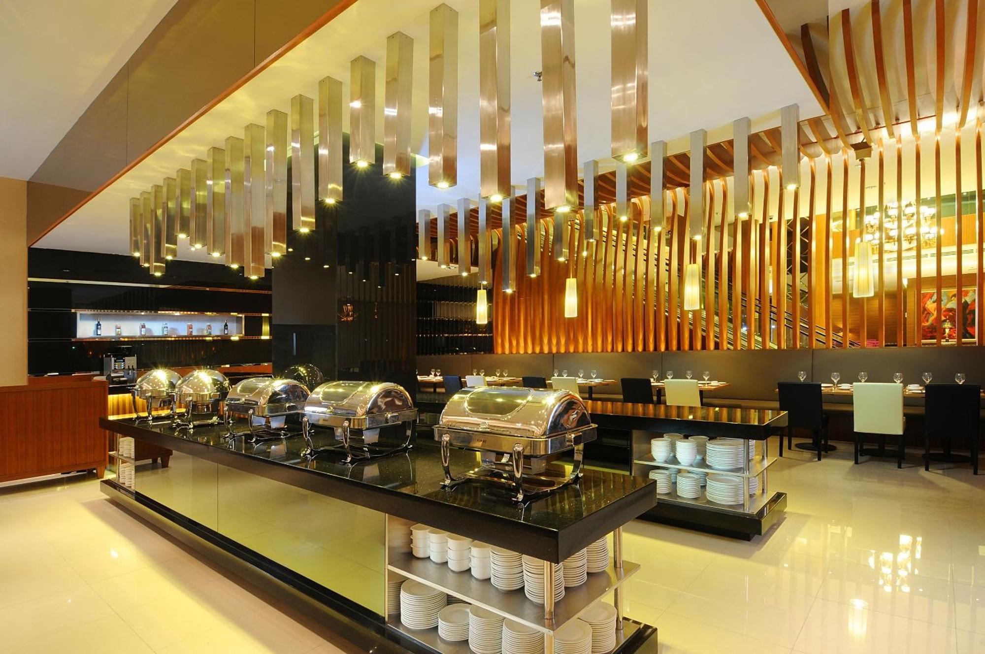 新山格拉纳达酒店 外观 照片